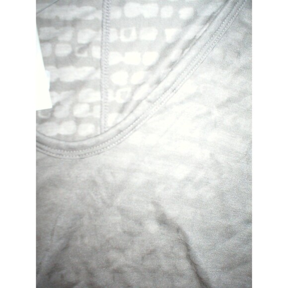 New Womens Gap Rayon Burnout LS Top XL Light Brown Tan Long Sleeves Soft NWT - Picture 3 of 3